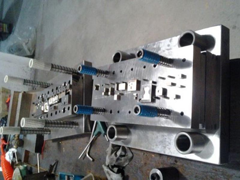 阿勒泰模具制造-12